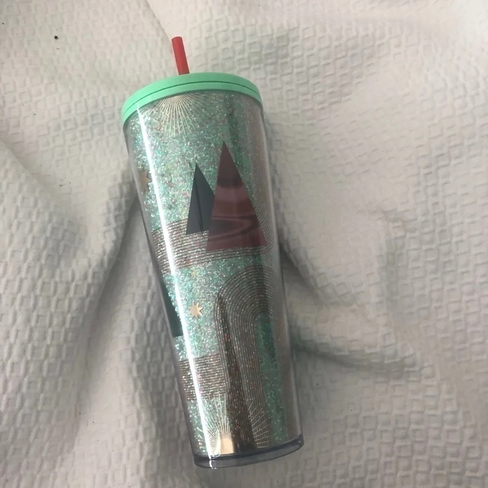 Starbucks 2020 christmas tumbler
